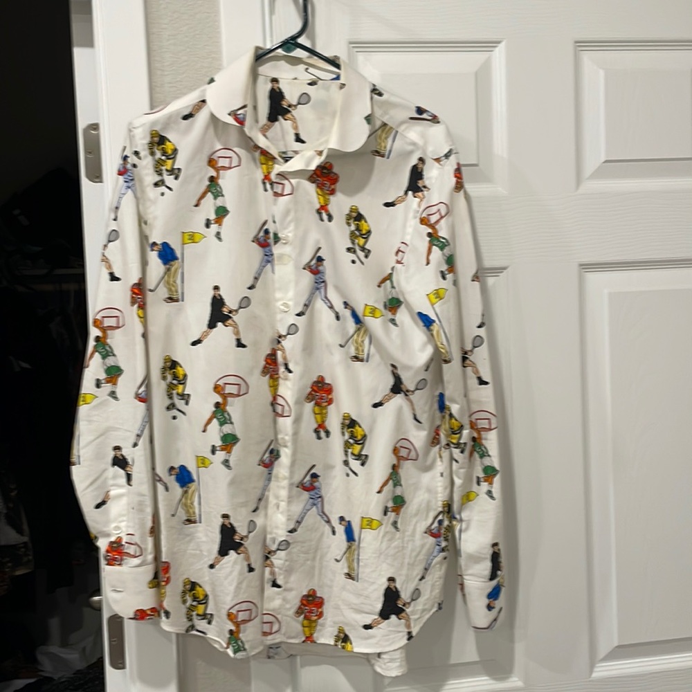 Shirt size small